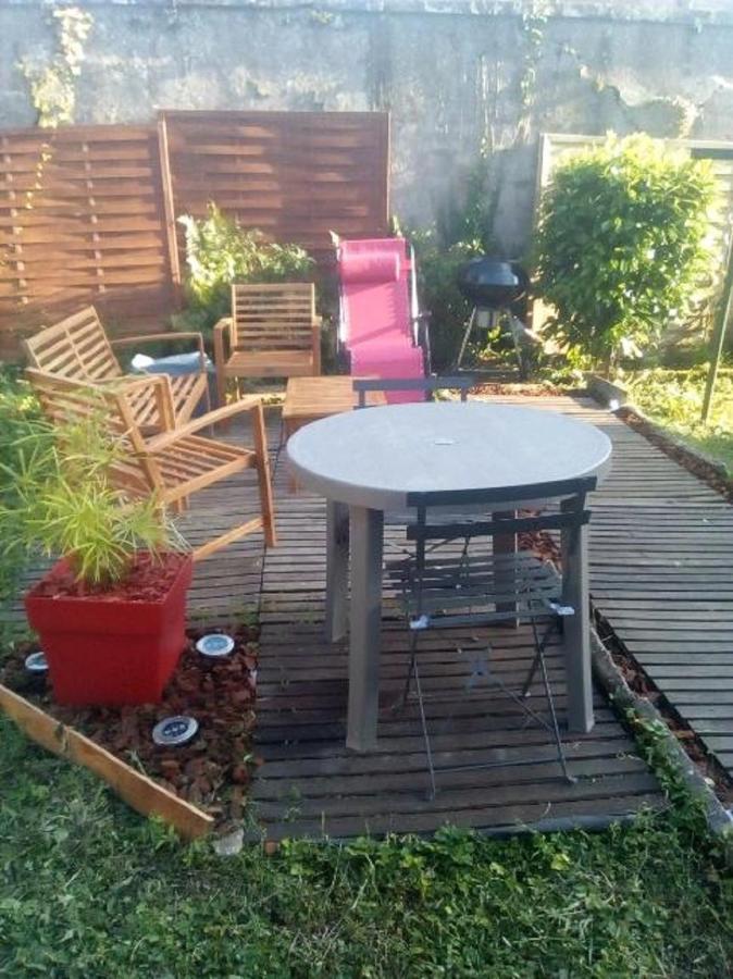 Pounette, Appartement T3 Centre / Thermes Luxeuil Dış mekan fotoğraf